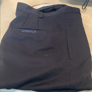 Liz golf shorts size 18 navy blue